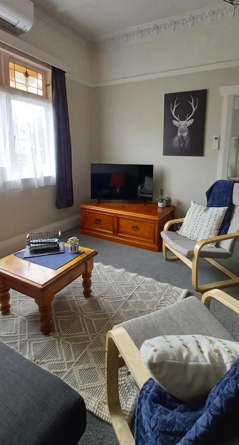 Character 2-Bedroom Unit Masterton Exterior photo